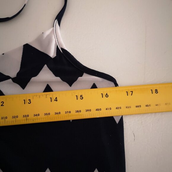 2 / $30.00 - BB Collection Ladies Size XL Navy & White Beach / Cover Up Dress - Picture 6 of 7